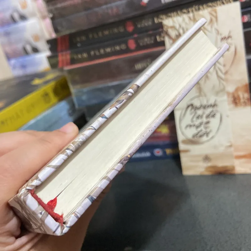 (Tản văn) - Ngoảnh lại đã một đời - Bạch Lạc Mai ( bìa cứng ) 974167