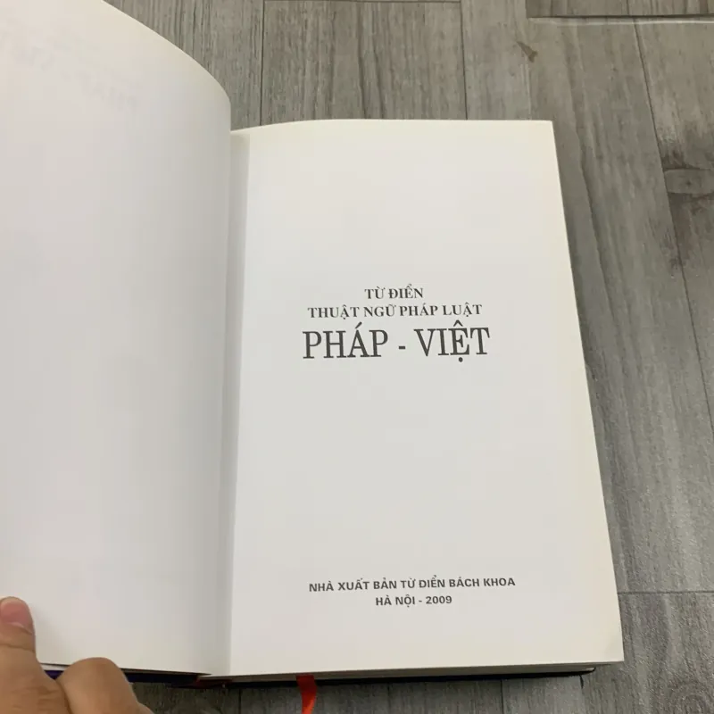 Từ điển thuật ngữ pháp luật pháp - việt. 4b1 787028