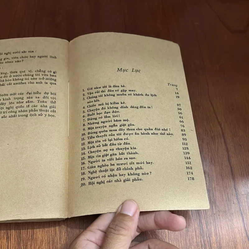 II Văn Học Nước Ngoài: Chuyện Nọ Xọ Chuyện Kia - AZIZ NÊXIN - 1989 599486