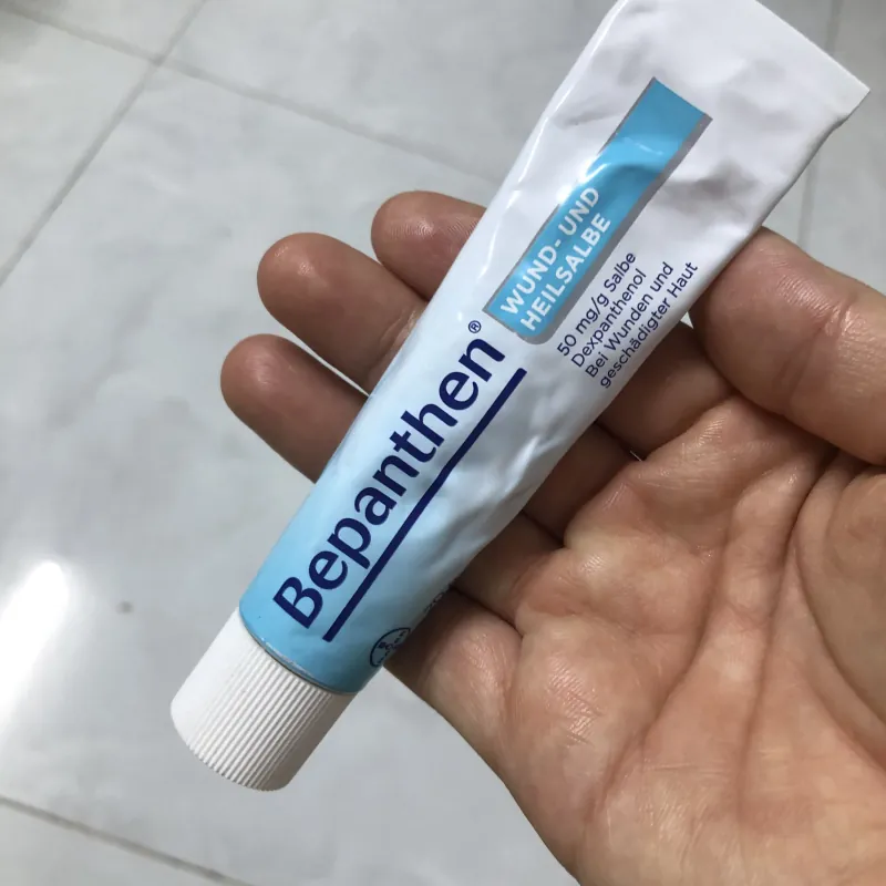 Tuýp kem Bepanthen Wund- und Heilsalbe (hàng nội địa Đức) 800302