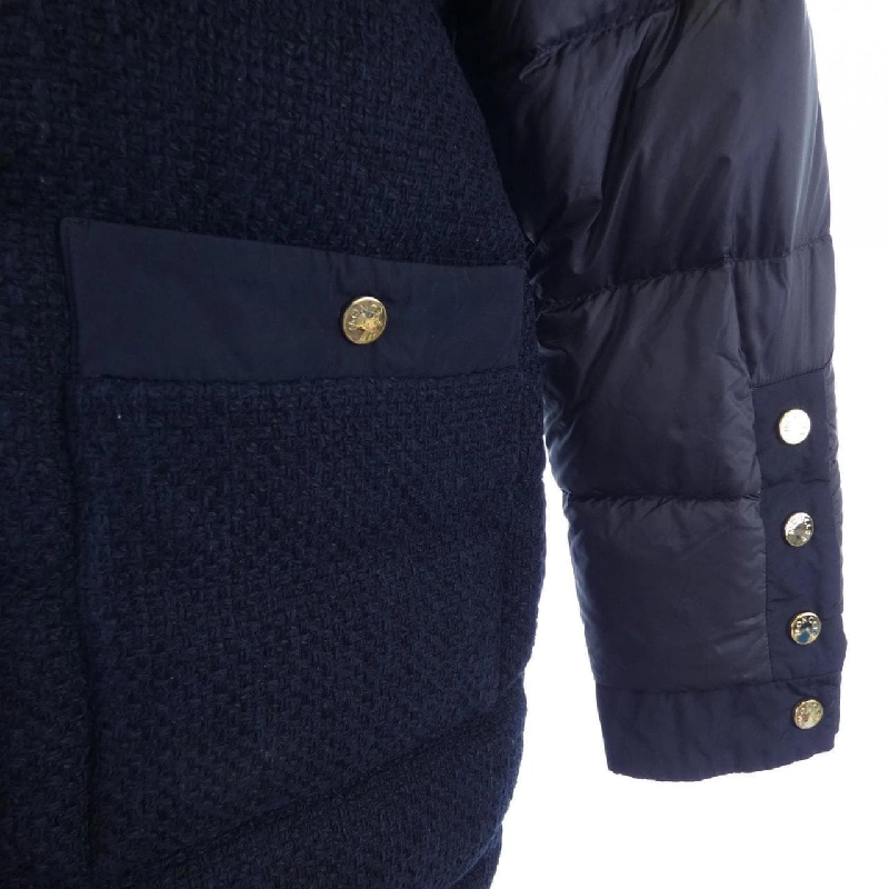 Áo khoác lông vũ MONCLER 640928