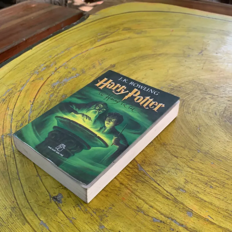 HARRY POTTER VÀ HOÀNG TỬ LAI - J. K. ROWLING 976605