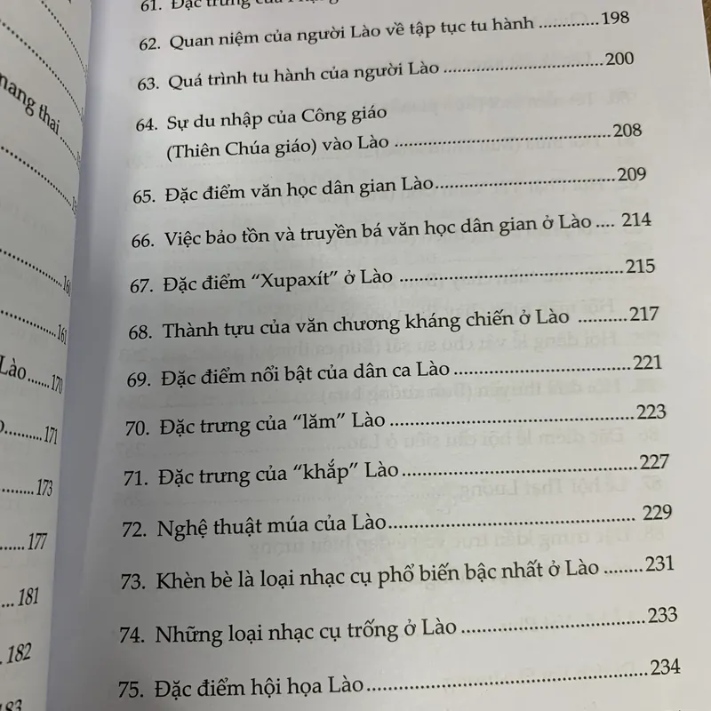 100 điều nên biết về lịch sử văn hoá lào.  715238
