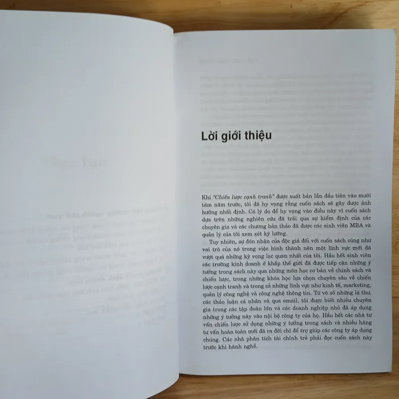 Chiến Lược Cạnh Tranh (Competitive Strategy) - Micheal E. Porter 320675