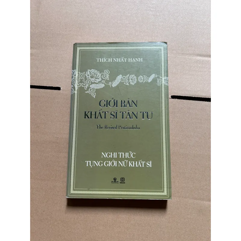 Nghi thức tụng giới nữ khất sĩ 1034299