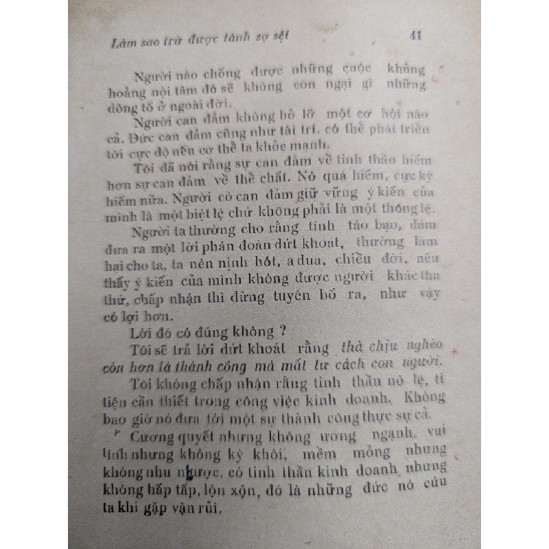 TAY TRẮNG LÀM NÊN - HUÂN TƯỚC BEAVERBROOK ( NGUYỄN HIẾN LÊ DỊCH ) 191576