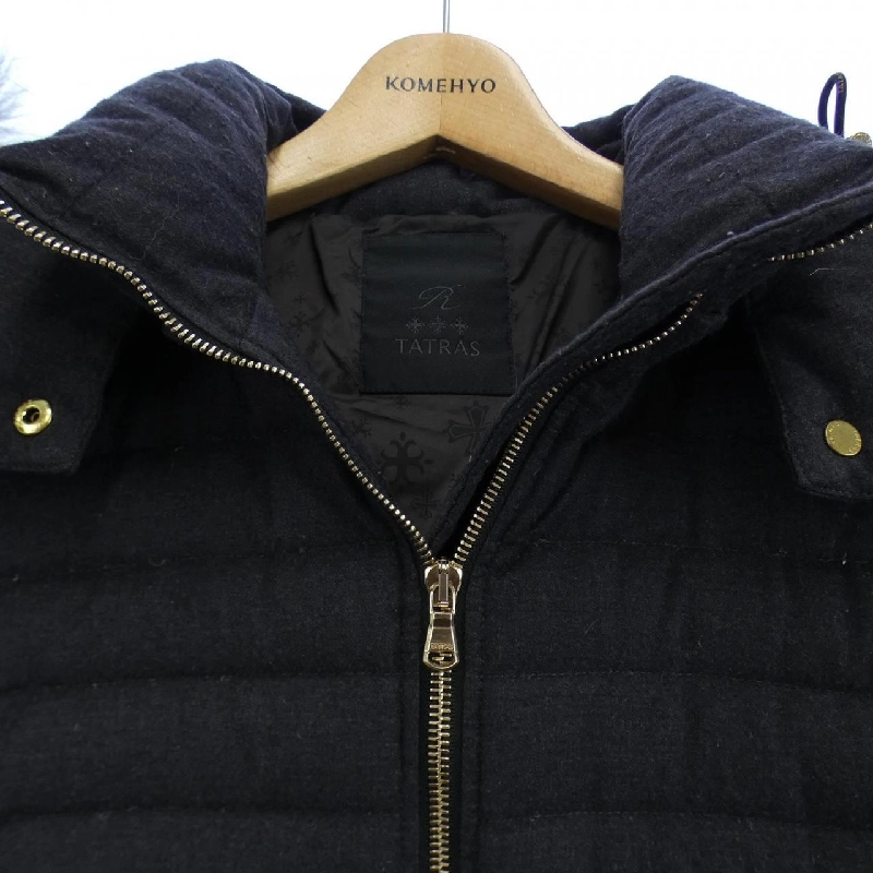 【Mã giảm giá】Áo khoác lông vũ TATRAS 642567