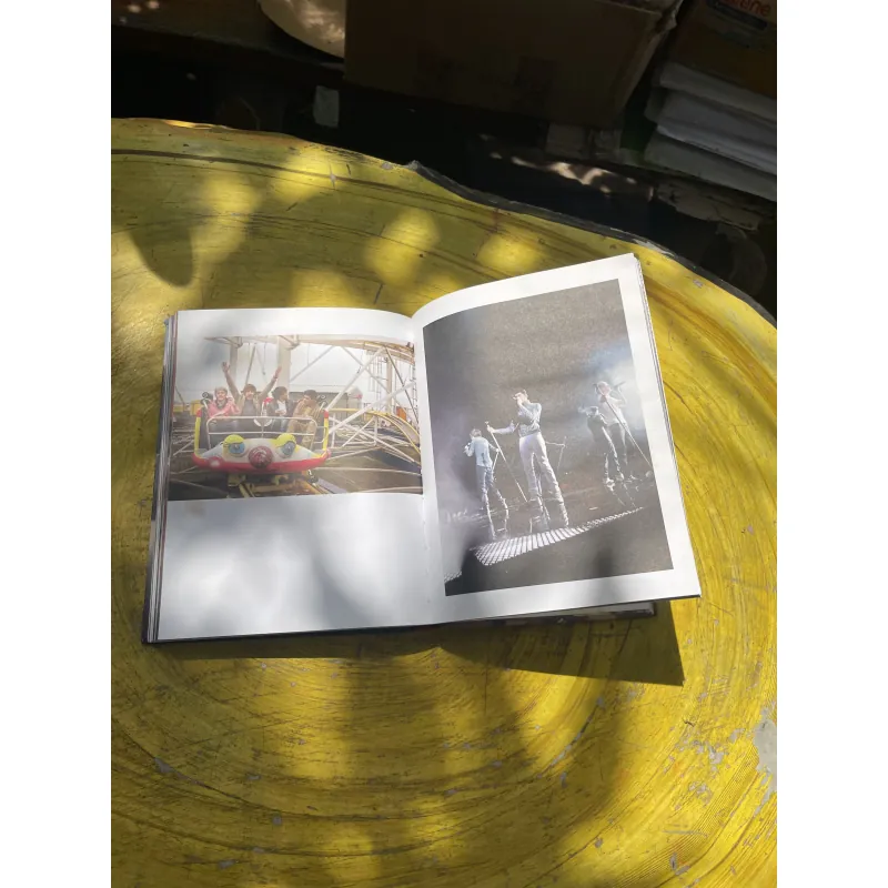 ONE DIRECTION :DARE TO DREAM LIFE AS ONE DIRECTION  780718