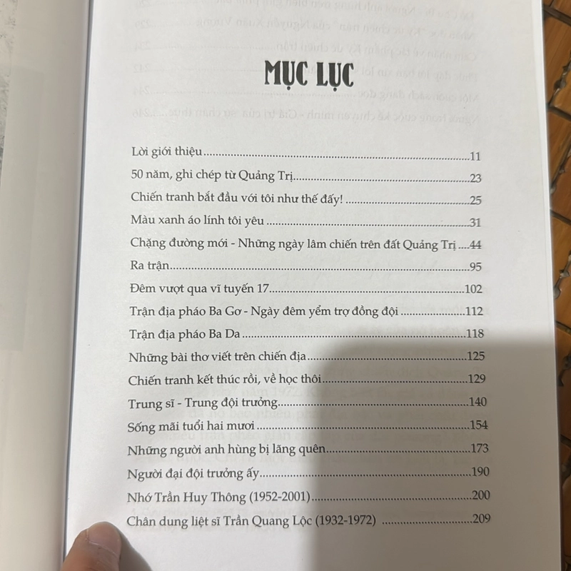 Ký ức chiến trận Quảng Trị (1972-2022) - Nguyễn Xuân Vượng 476468