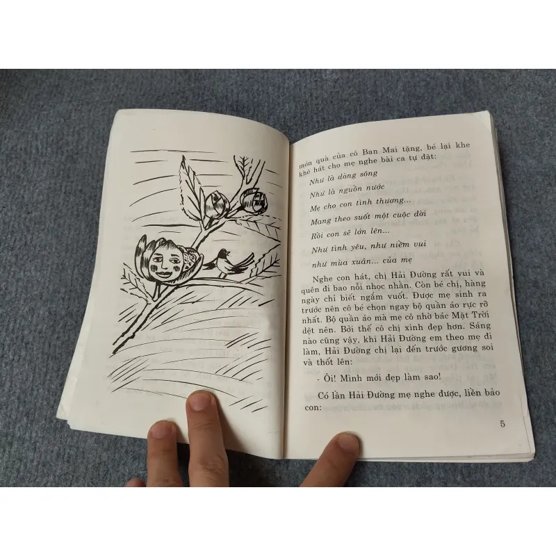 CÔ BÉ HẢI ĐƯỜNG 720684