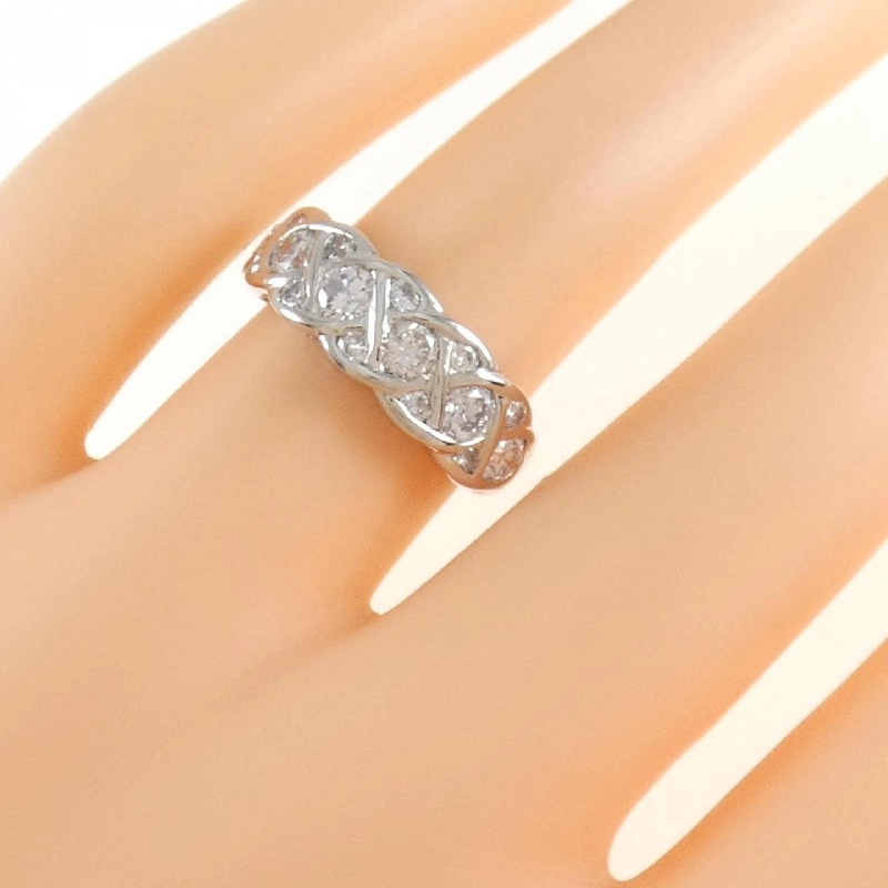 Nhẫn kim cương PT900 1.06CT 672409