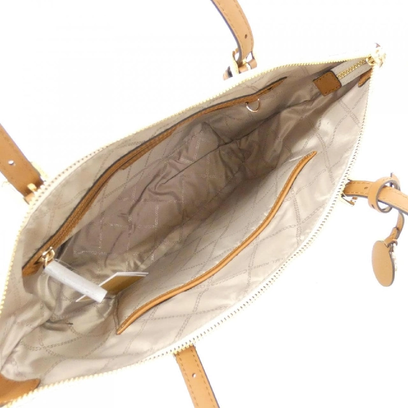 【Sản phẩm mới】Michael Michael Kors JET SET ITEM 30S0GTTT1B Túi 620470