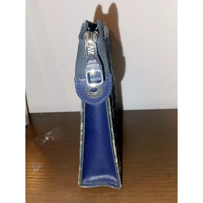 Túi cầm tay Louis Vuitton vải denim xanh dương 598841