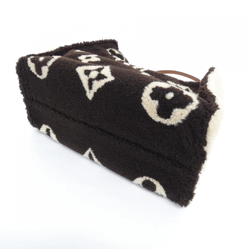 Túi Louis Vuitton Monogram Teddy On The Go GM M55420 615867