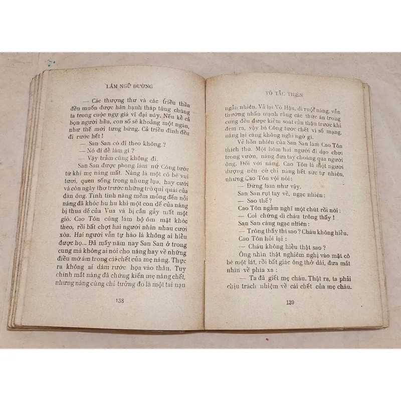 TÌNH SỬ VÕ TẮC THIÊN - Lâm Ngữ Đường (345 trang) 731739