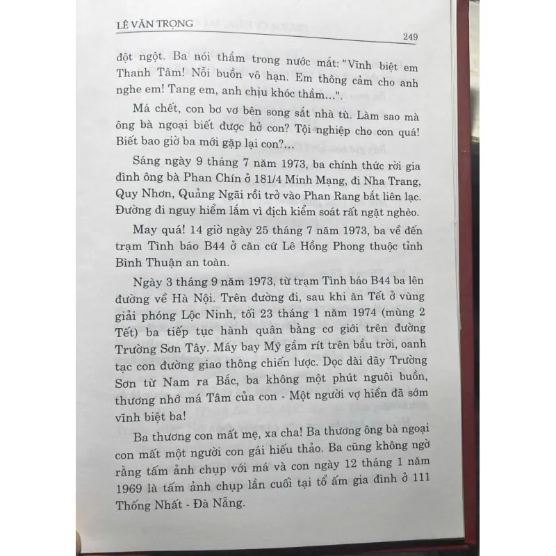 SÁCH LẶNG LẼ CÙNG THỜI GIAN 713360