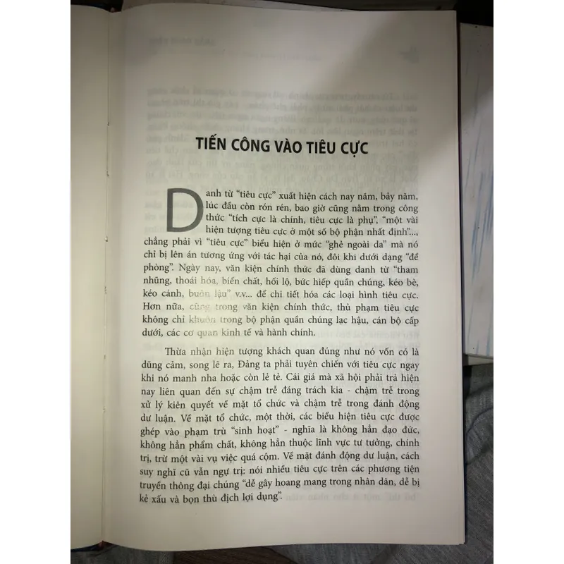 Trần Bạch Đằng và “câu chuyện thứ Tư” trên báo Thanh Niên  597155