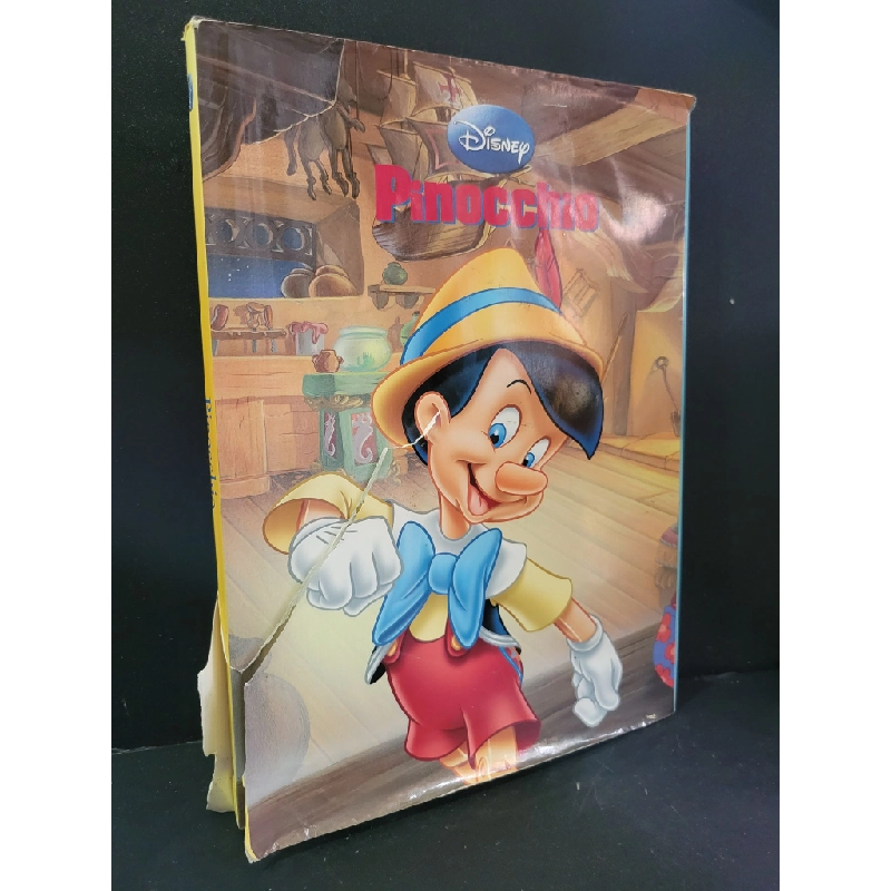 Pinocchio (bìa cứng, sách màu) mới 80% bẩn nhẹ, rách áo bìa Disney HCM3004 NGOẠI VĂN 445602