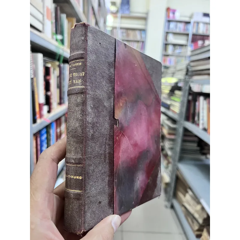 Nghệ thuật viết văn - Phạm Việt Tuyền 732446