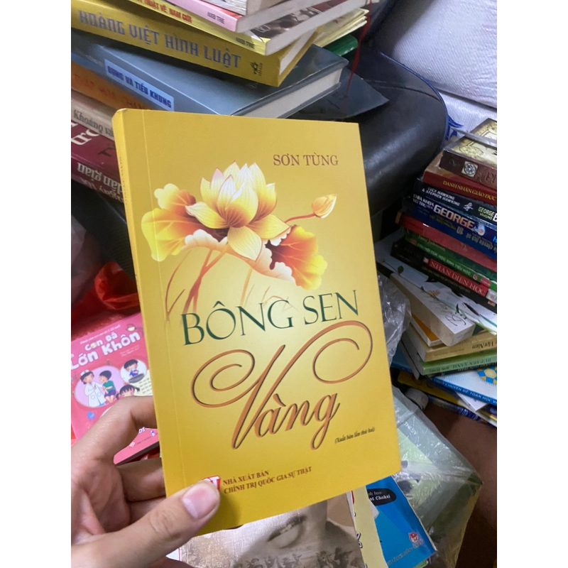 Sách bông sen vàng 312729