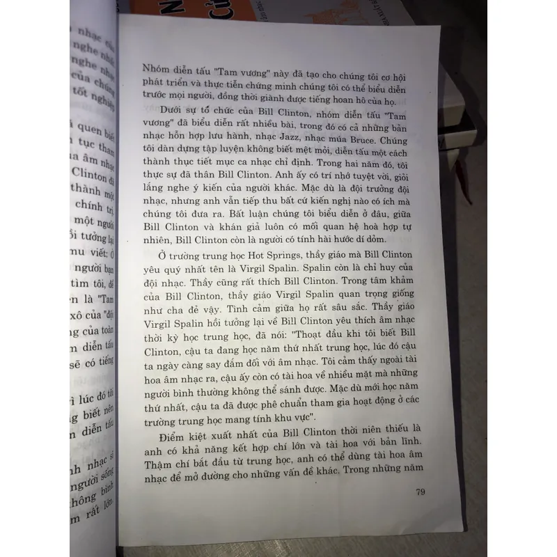 Bill Clinton và Hillary - Con đường vào nhà trắng 698703