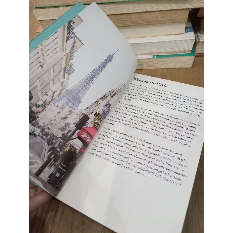 Eat like a local Paris - Bloomsbury 751399