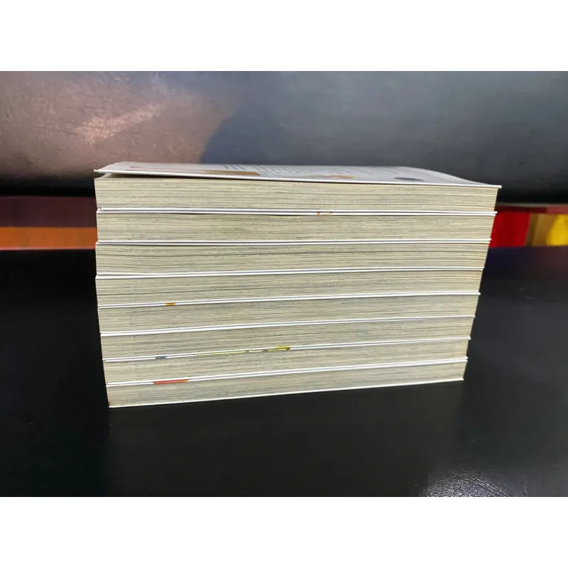 Quái vật bàn bên 8 tập  937307