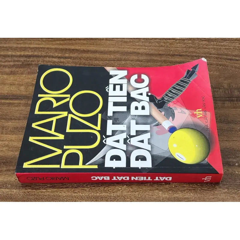 Tiểu thuyết ĐẤT TIỀN ĐẤT BẠC - Mario Puzo (dịch giả: Ngọc Thứ Lang) 751652