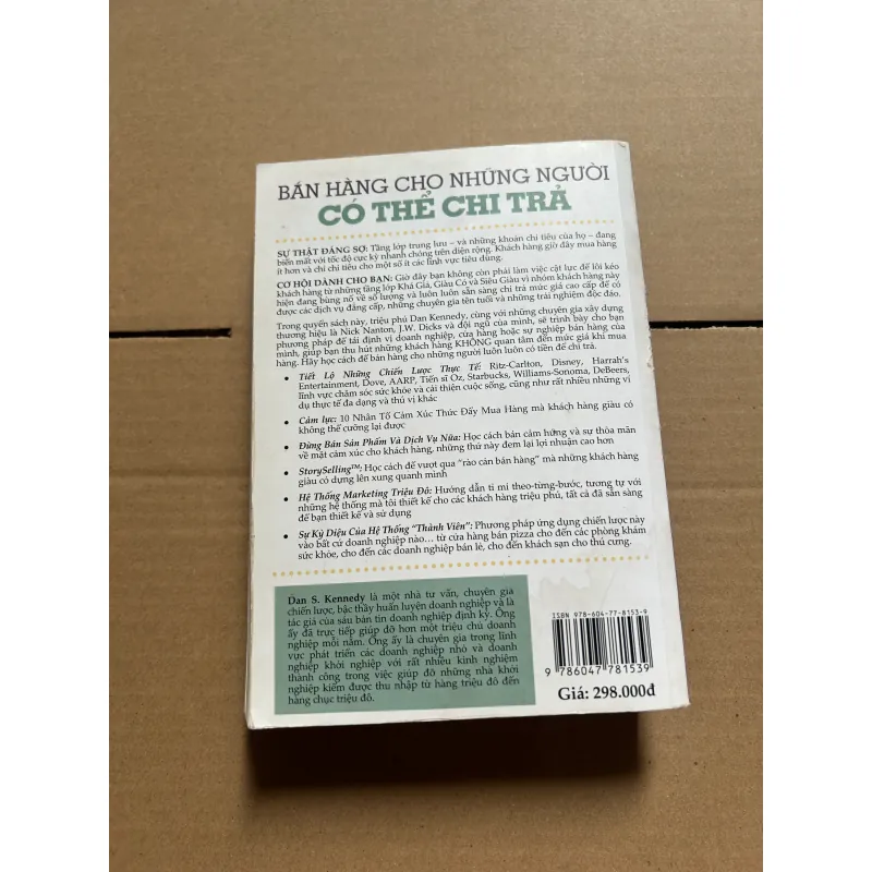 Cẩm nang bách thắng bán hàng cho người giàu 998519