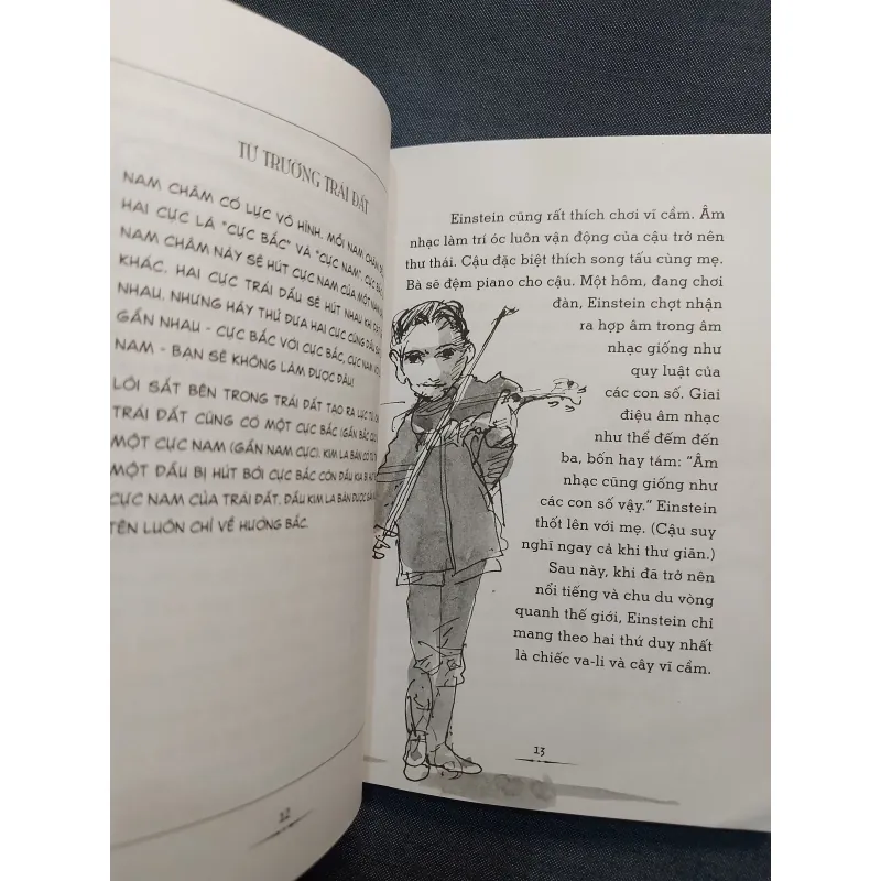 ALBERT EINSTEIN LÀ AI? - Sách về danh nhân thế giới, nhà bác học 931719