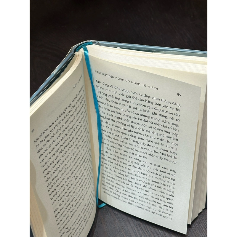 Nếu một đêm đông có người lữ khách - Italo Calvino (Bìa cứng) 460516