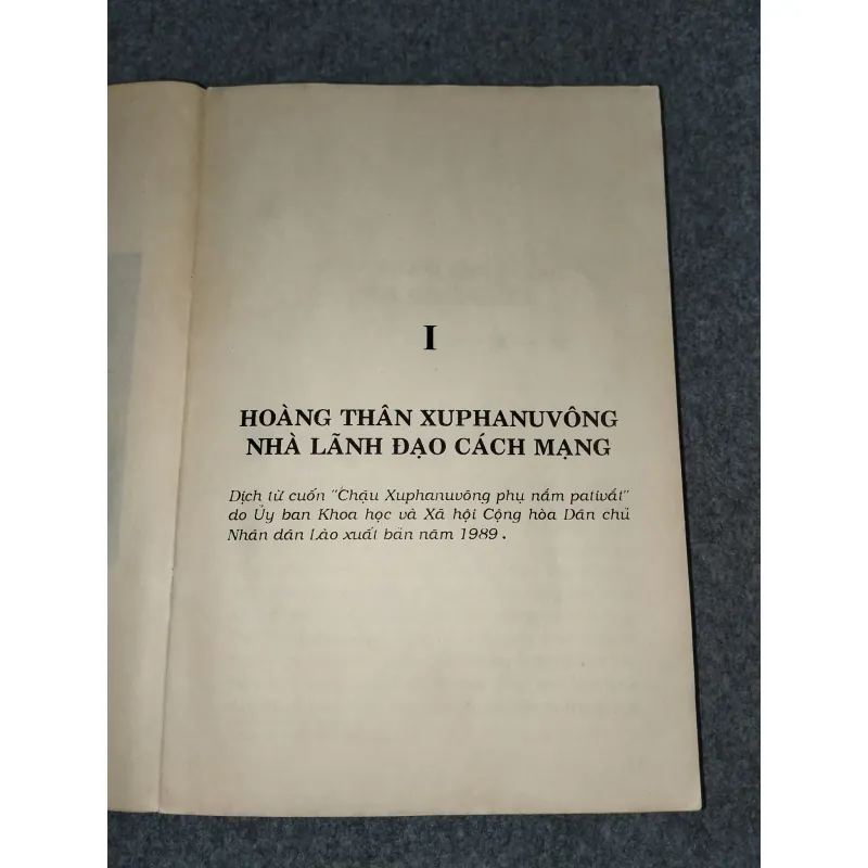 HOÀNG THÂN XUPHANUVÔNG VÀ ĐẤT NƯỚC TRIỆU VOI 701079