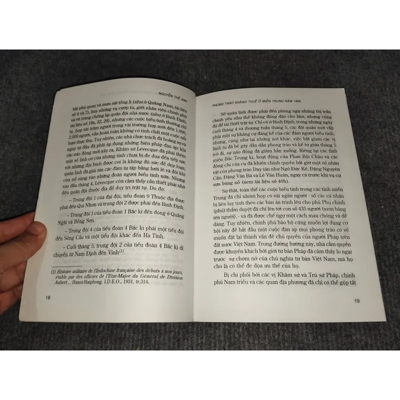 PHONG TRÀO KHÁNG THUẾ Ở MIỀN TRUNG QUA CÁC CHÂU BẢN TRIỀU DUY TÂN 992976
