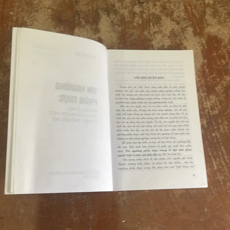 TÍN NGƯỠNG PHỒN THỰC TRONG LỄ HỘI DÂN GIAN NGƯỜI VIỆT Ở CHÂU THỔ BẮC BỘ  788191