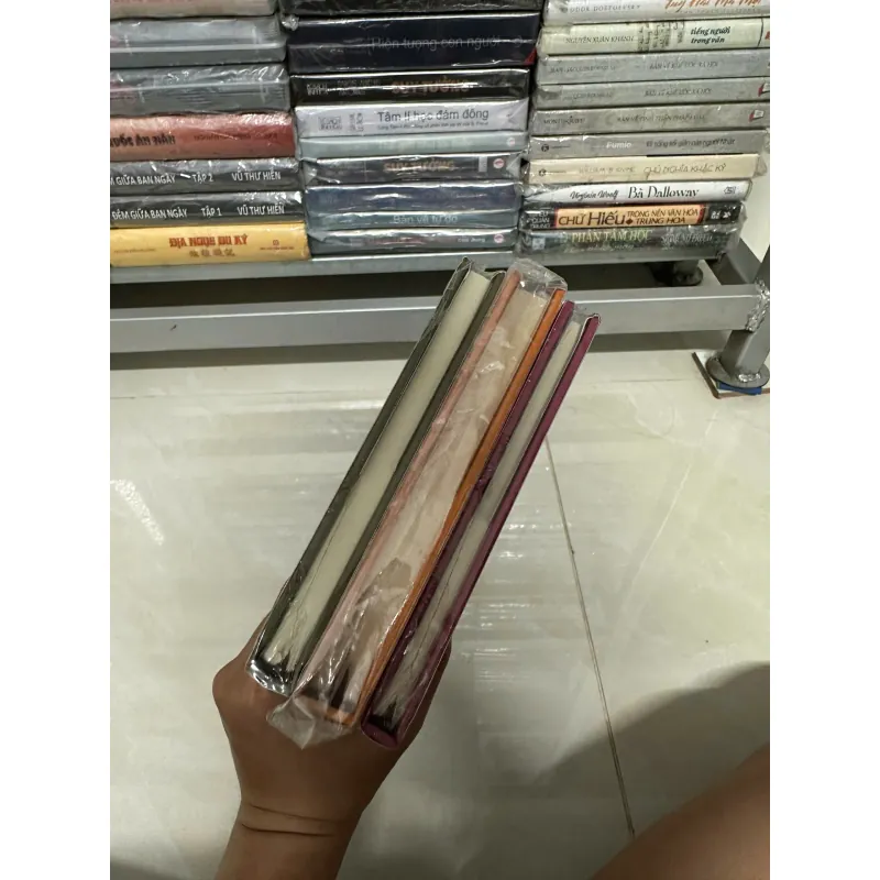 Combo 3 cuốn sách xưa: Chuyện cười cổ nhân - Chuyện giải buồn - Chuyện đời xưa (Bìa cứng) 689400