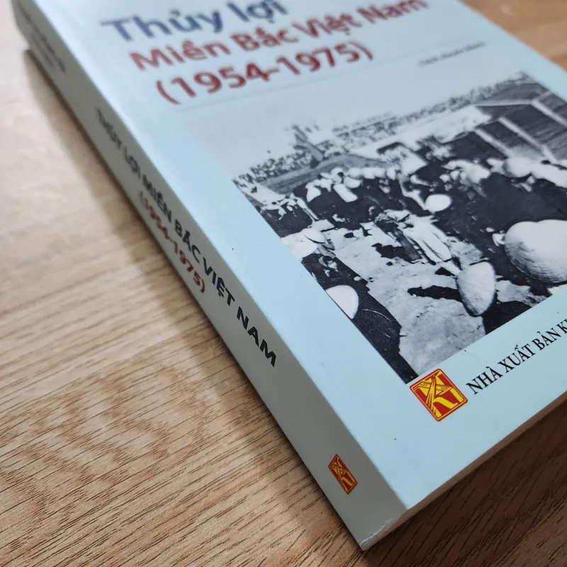 Thủy lợi miền bắc việt nam 1954-1975 | phạm thị hồng hà  957794
