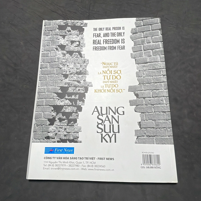 Sợ hãi và tự do Aung San Suu Kyi 322477