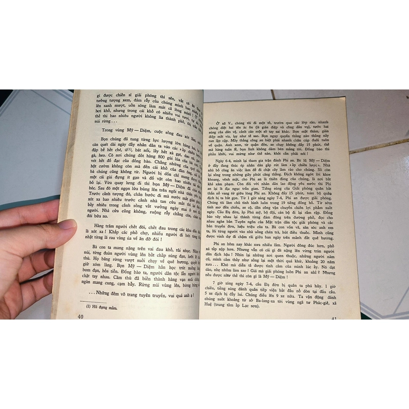 TRUYỆN KÝ CÁCH MẠNG VIỆT NAM (NXB GDGP 1974) 470346