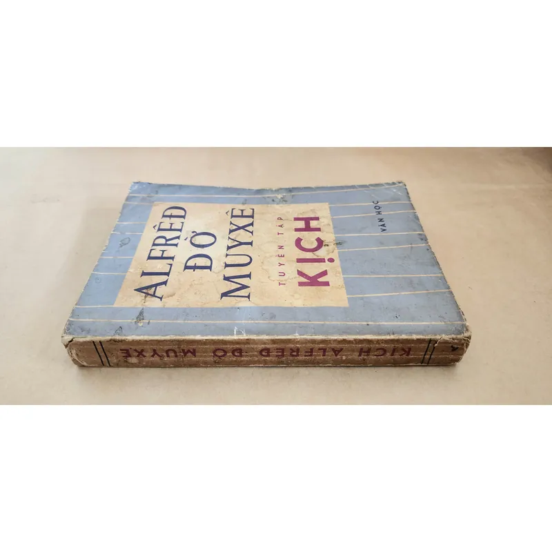 Tuyển tập kịch của Afred De Musset (in 1975) 717971