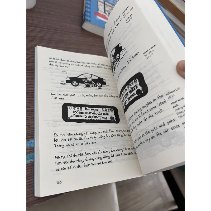 Nhật ký chú bé nhút nhát- song ngữ- Mắc kẹt 1013782