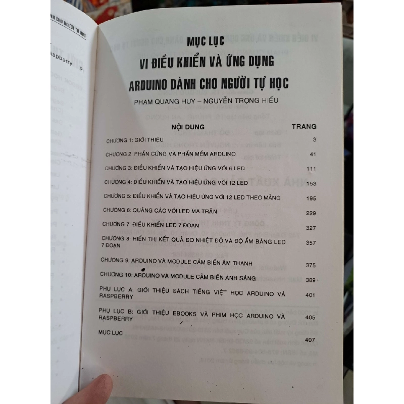 Vi Điều Khiển Và Ứng Dụng Arduino Dành Cho Người Tự Học - Phạm Quang Huy, Nguyễn Trọng Hiếu - 2016 mới 80% có viết - GIÁO TRÌNH, CHUYÊN MÔN - HCM3012 749723