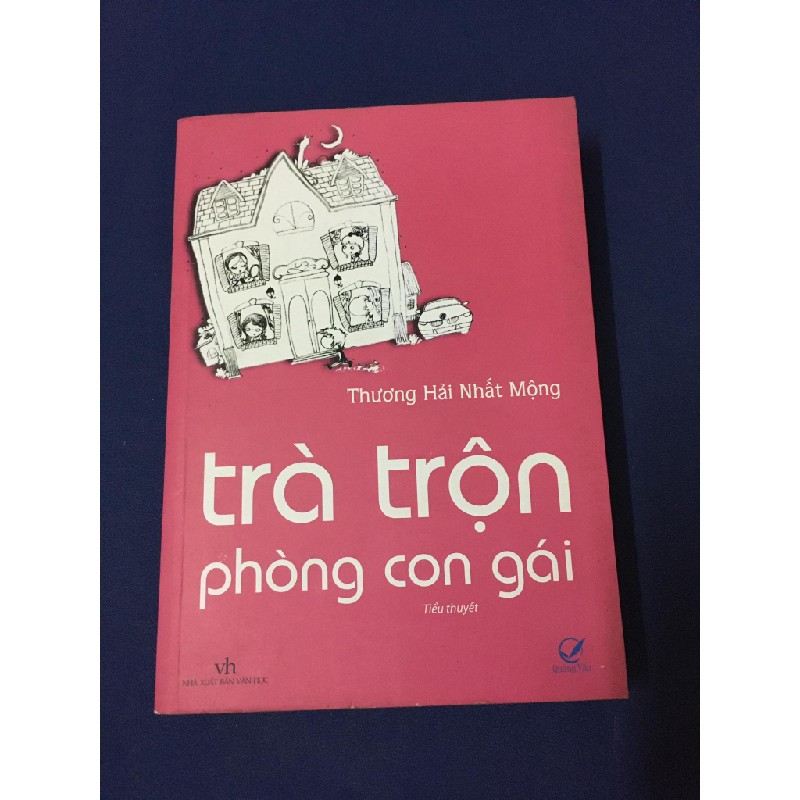 Trà Trộn Phòng Con Gái 3802