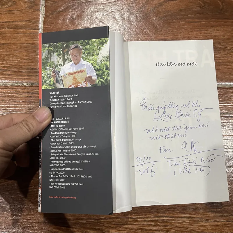 Hai lần mở mắt - Vĩnh Trà  (9) 761918