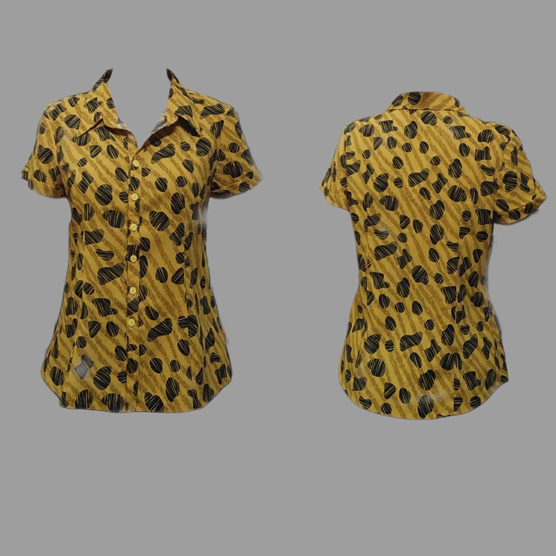 Sơ mi vàng hoạ tiết size M  485598