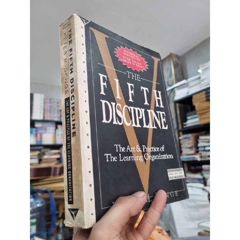 THE FIFTH DISCIPLINE : THE ART & PRACTICE OF THE LEARNING ORGANIZATION - Peter M. Senge 143460