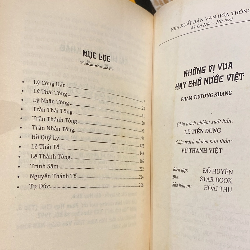 NHỮNG VỊ VUA HAY CHỮ NƯỚC VIỆT (XB 2013) 477938