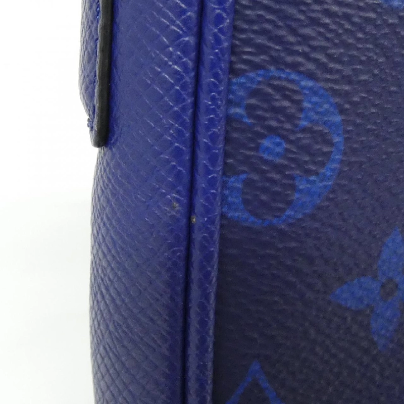 Túi đeo chéo Louis Vuitton Taiga Lama Outdoor Messenger PM M30242 - Hàng hiệu Chính hãng 767065