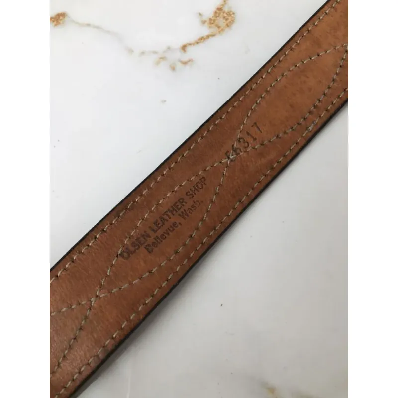 Dây thắt lưng da . mã  56317 . 961719