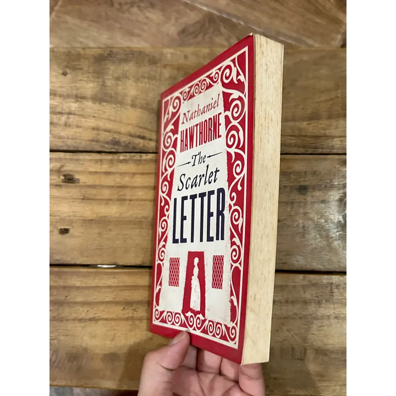 The Scarlet Letter - Nathaniel Hawthorne 752903