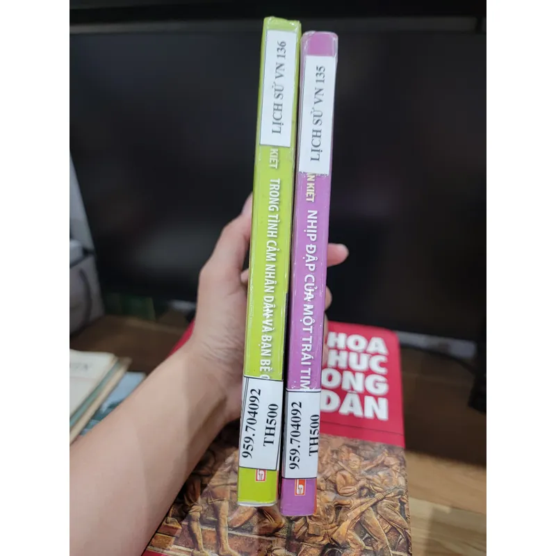 Bộ 2 cuốn sách về thủ tướng Võ Văn Kiệt  693617